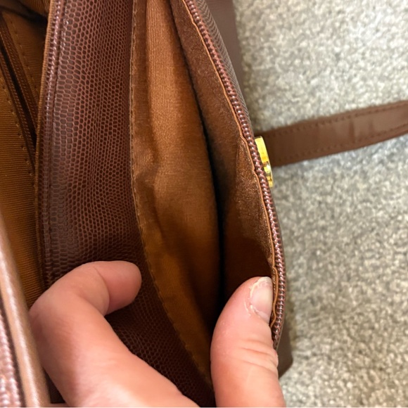 Vtg Field Manor Brown Small Crossbody Bag Casual Textured Minimalist - Picture 6 of 10